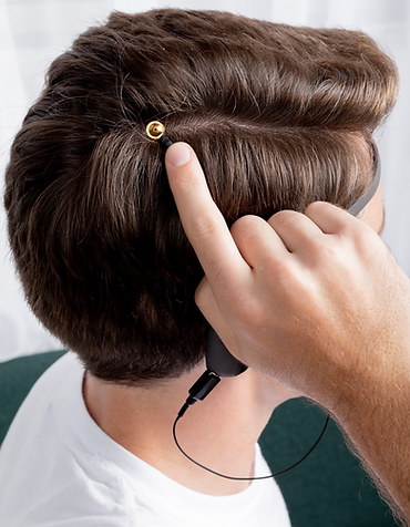 Neuro Coach conducting a comprehensive brain assessment - Zephyr Neuroscience